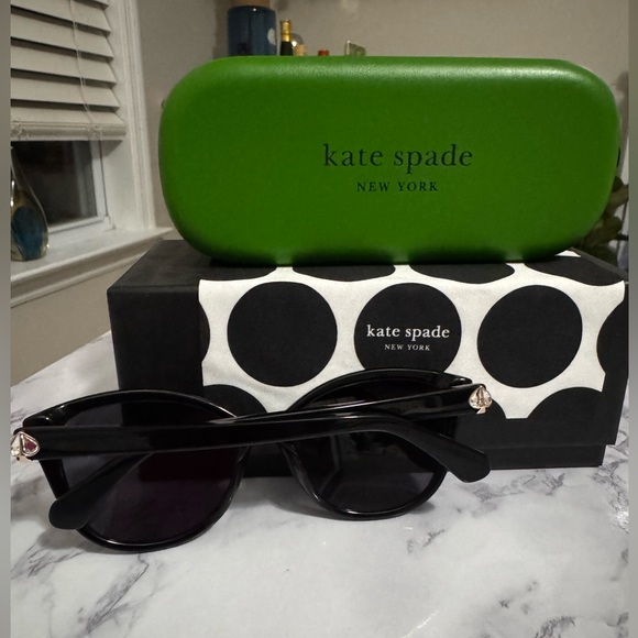 NEW Kate Spade Hensley Sunglasses Black Cat Eyed Sunglasses